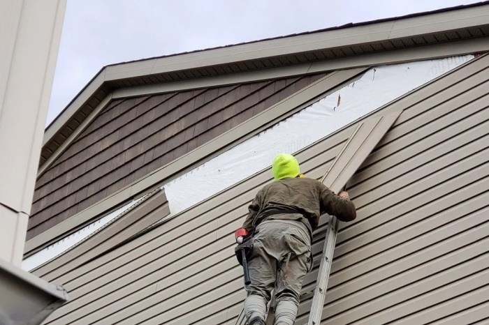 Siding Repair Brentwood, CA | - Pro Superior Construction