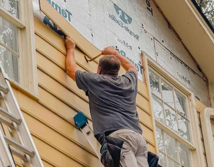 Transform Your Home's Exterior With Expert Siding Services | 260 Roofing